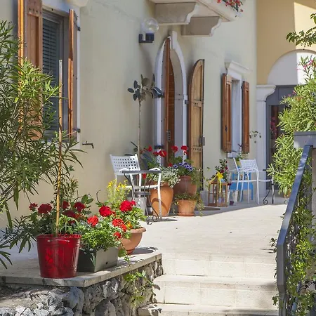 Borgo Ξενοδοχείο 3*